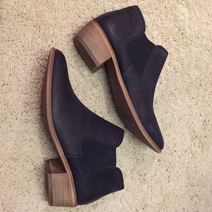 BP new black leather booties size 6